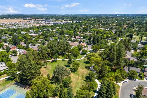 305 Hidalgo Pl, Davis, CA 95616 photo 37