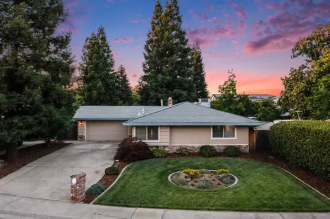 1053 Treasure Ln, Roseville, CA 95678