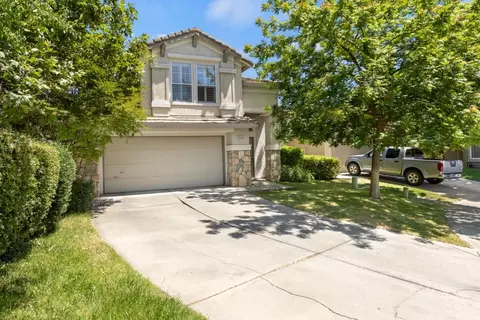 9635 Foremast Ct, Elk Grove, CA 95758