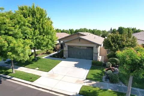 1573 Maple Valley St, Manteca, CA 95336 photo 3