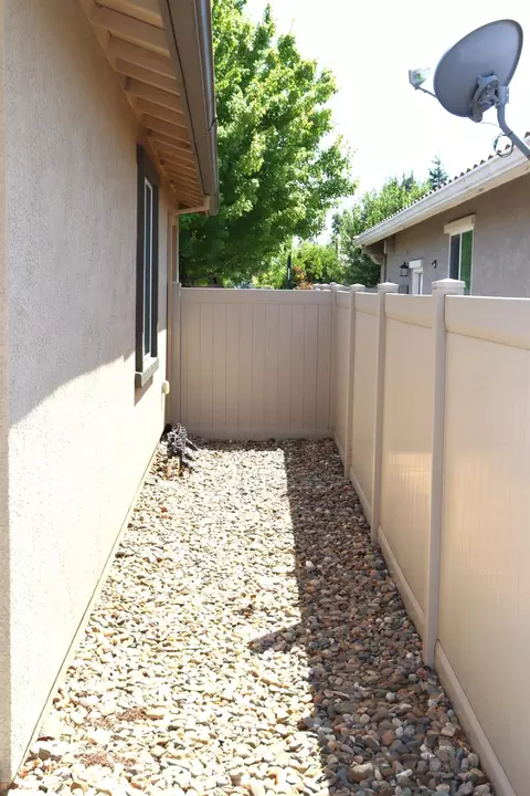 1573 Maple Valley St, Manteca, CA 95336 photo 36