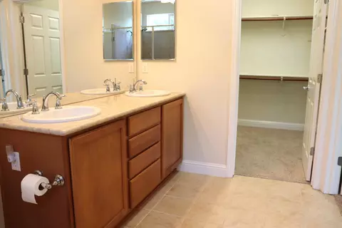 1573 Maple Valley St, Manteca, CA 95336 photo 29