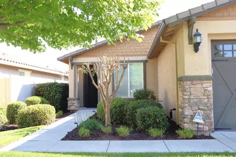 1573 Maple Valley St, Manteca, CA 95336 photo 5