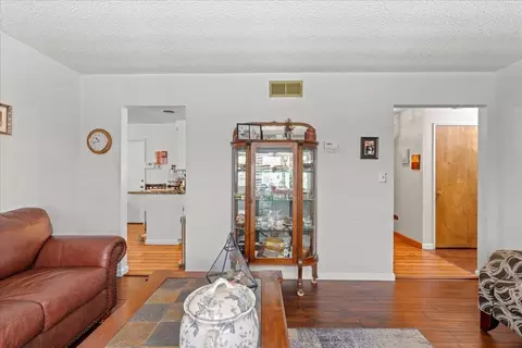 3109 Napier Dr, Modesto, CA 95350 photo 4