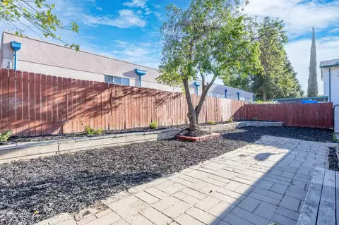 Exterior - 1930 Mcpeak Ct, Tracy, CA 95376 photo 9 of 14