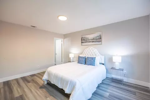 Bedroom - 1930 Mcpeak Ct, Tracy, CA 95376 photo 2 of 10