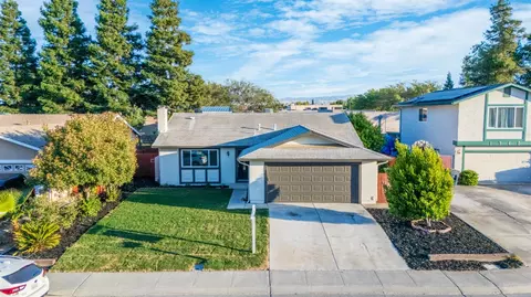 View/Area - 1930 Mcpeak Ct, Tracy, CA 95376 photo 1 of 16
