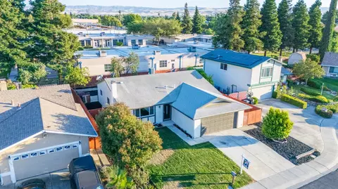 View/Area - 1930 Mcpeak Ct, Tracy, CA 95376 photo 14 of 16