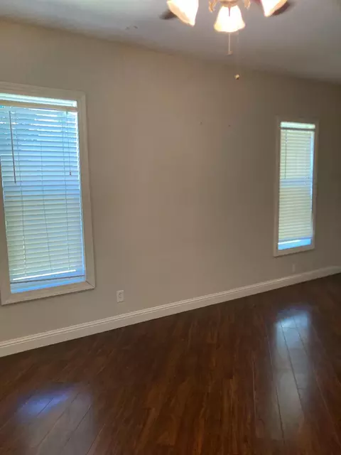 430 W Ohio St, Gridley, CA 95948 photo 5