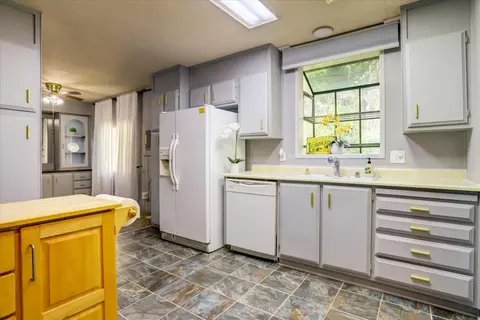 18376 Harmony Pl, Grass Valley, CA 95949 photo 21