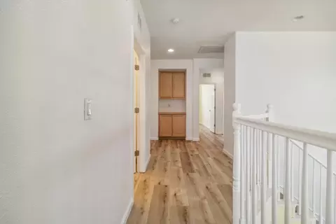 Entry Way - 1015 Lucio St, Manteca, CA 95336 photo 2 of 5