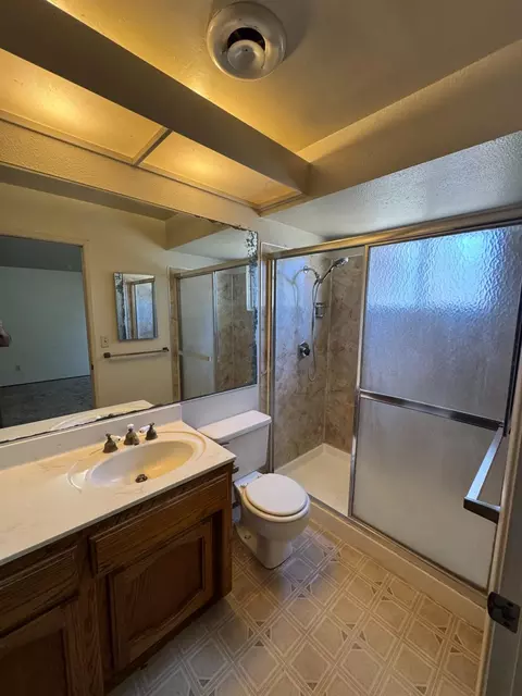 4025 E Orangeburg Ave, Modesto, CA 95355 photo 11