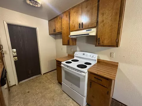 4025 E Orangeburg Ave, Modesto, CA 95355 photo 4