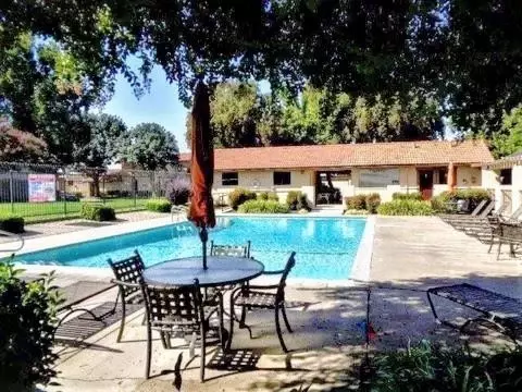 Exterior - 3628 Sylvan Meadows Ct, Modesto, CA 95356 photo 3 of 5