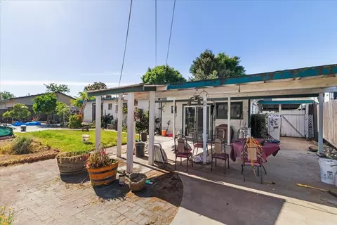 1409 Laurie Ln, Modesto, CA 95355 photo 33