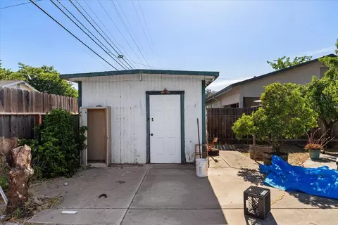 1409 Laurie Ln, Modesto, CA 95355 photo 36