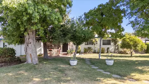 1409 Laurie Ln, Modesto, CA 95355 photo 5