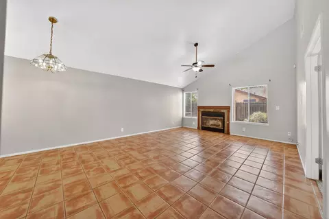 2412 Southfork Ln, Modesto, CA 95355 photo 7