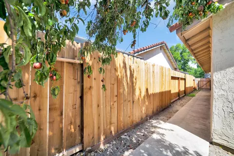 2412 Southfork Ln, Modesto, CA 95355 photo 25