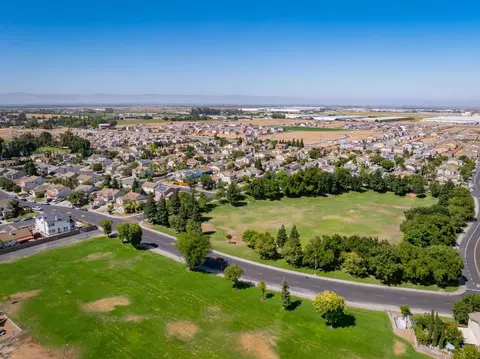 View/Area - 1887 Chur Ct, Manteca, CA 95337 photo 3 of 5