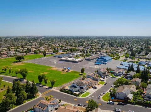View/Area - 1887 Chur Ct, Manteca, CA 95337 photo 4 of 5