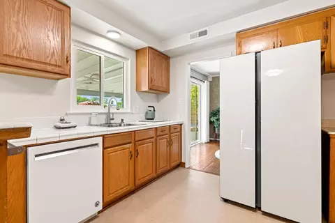 Kitchen - 4501 Marble Way, Carmichael, CA 95608 photo 3 of 8