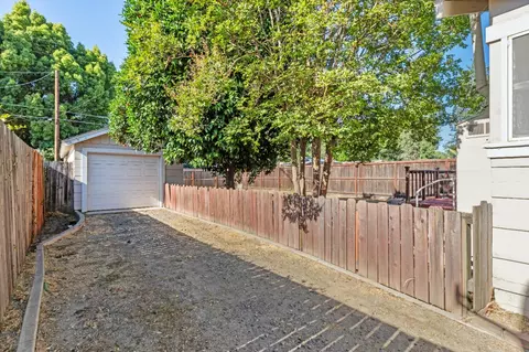 1324 Cooper Ave, Turlock, CA 95380 photo 5