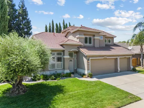 1148 Deitz Cir, Oakdale, CA 95361