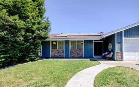 Exterior - 429 Gail Ct, Merced, CA 95348 photo 6 of 9