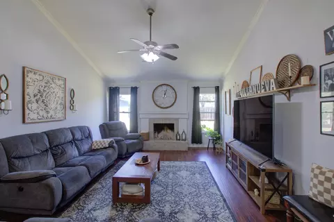 Other - 429 Gail Ct, Merced, CA 95348 photo 1 of 9