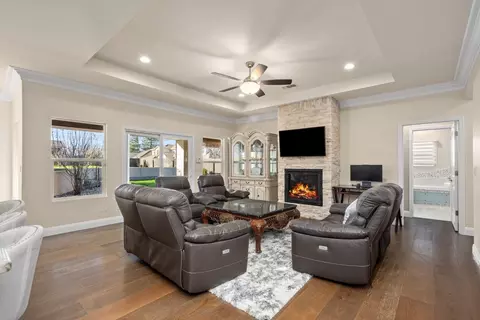 3051 California Ave, Carmichael, CA 95608 photo 6