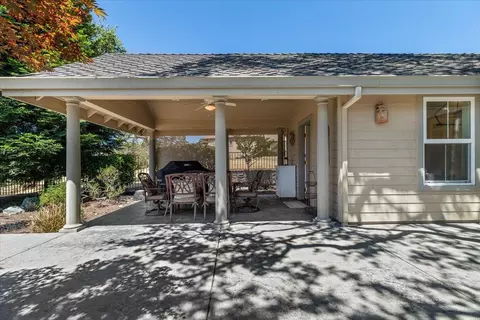 Exterior - 65 Vista Knolls Ct, Copperopolis, CA 95228 photo 10 of 27
