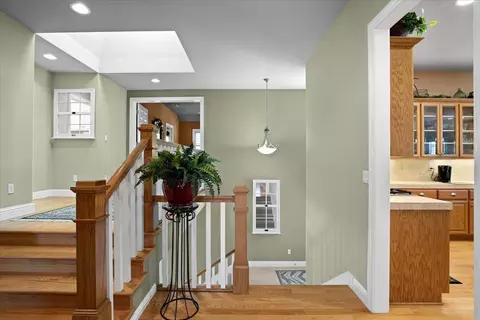 Entry Way - 65 Vista Knolls Ct, Copperopolis, CA 95228 photo 8 of 9