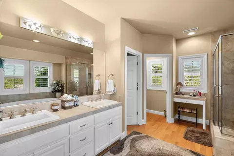 Bath - 65 Vista Knolls Ct, Copperopolis, CA 95228 photo 3 of 5