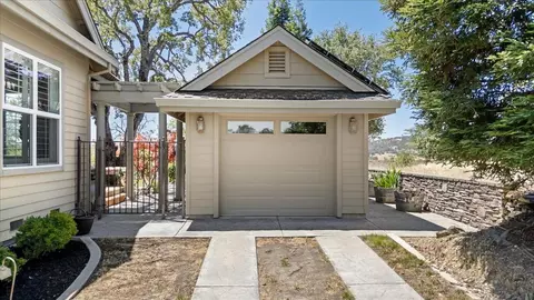 Exterior - 65 Vista Knolls Ct, Copperopolis, CA 95228 photo 23 of 27