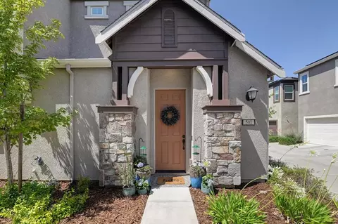 501 Fluery Pl, Roseville, CA 95747