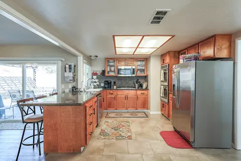 1059 Vernal Ave, Merced, CA 95340 photo 3