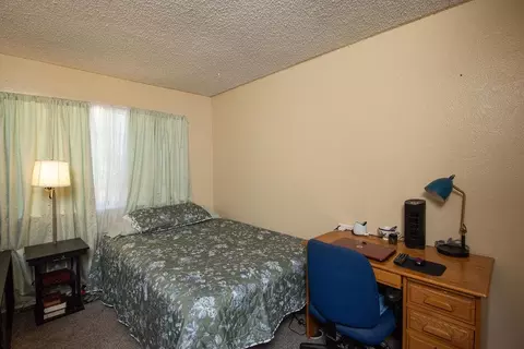 Bedroom - 204 Daisy Ln, Modesto, CA 95351 photo 3 of 4