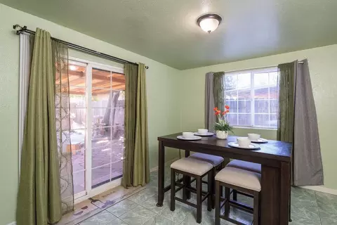 Dining - 204 Daisy Ln, Modesto, CA 95351 photo 2 of 2