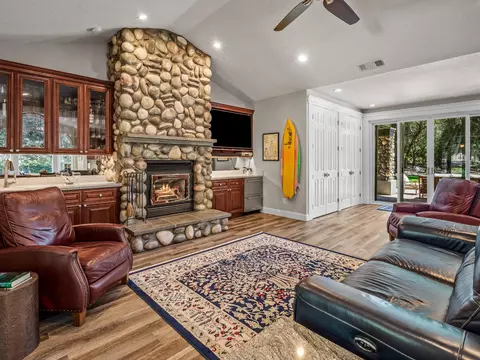 4565 Fremonts Loop, Rescue, CA 95672 photo 7