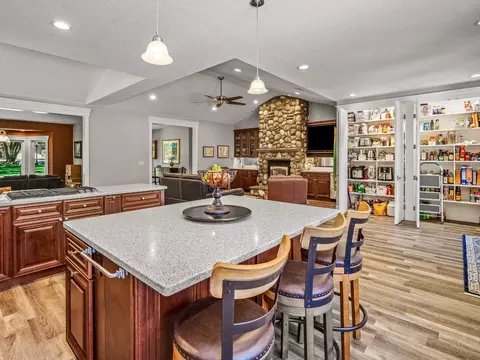 4565 Fremonts Loop, Rescue, CA 95672 photo 17