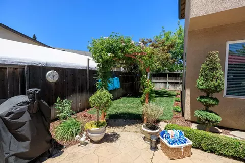 1908 Americana Ct, Modesto, CA 95357 photo 63