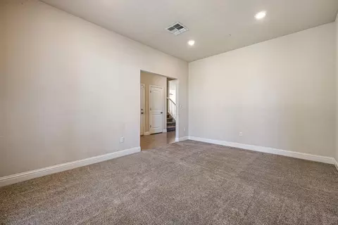 2306 Malaspina Dr, Merced, CA 95340 photo 8
