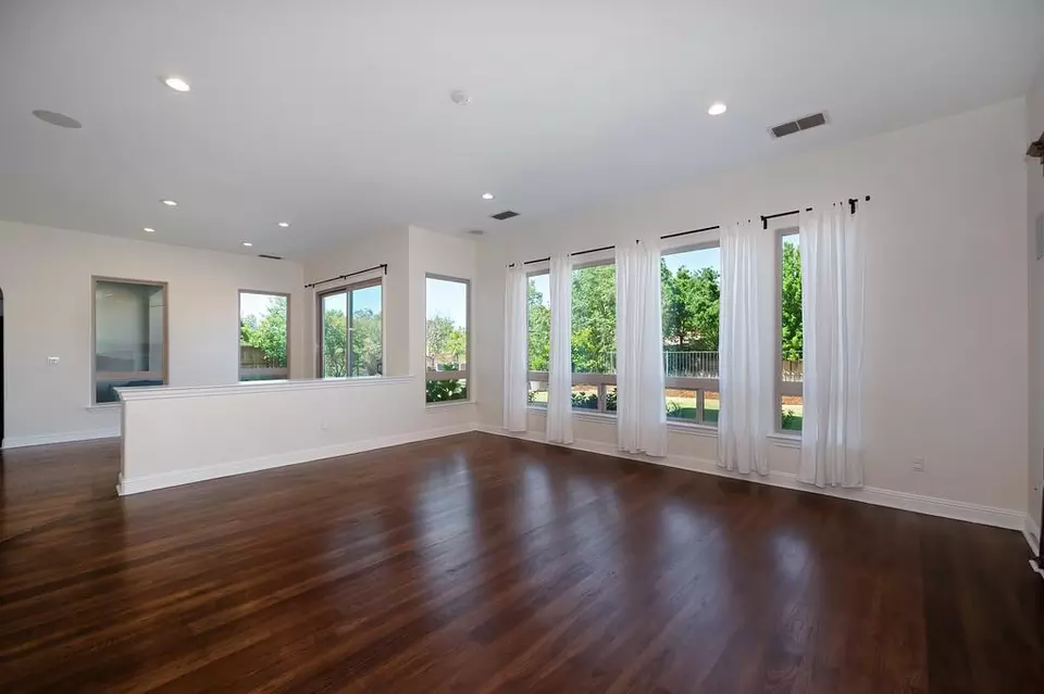 Living - 8017 Marches Way, El Dorado Hills, CA 95762 photo 3 of 5