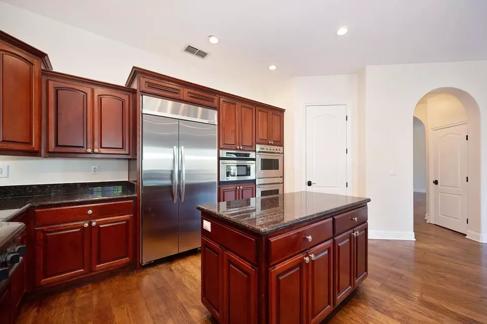 Kitchen - 8017 Marches Way, El Dorado Hills, CA 95762 photo 3 of 3
