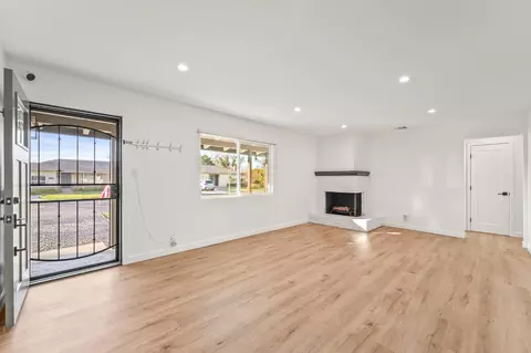 1726 Carlton Ave, Modesto, CA 95350 photo 5