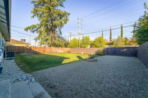 1726 Carlton Ave, Modesto, CA 95350 photo 18
