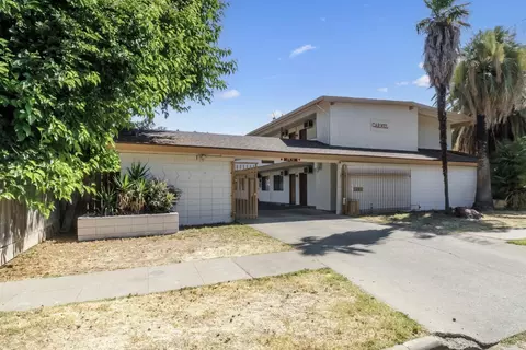 423 W 21st St, Merced, CA 95340 photo 1