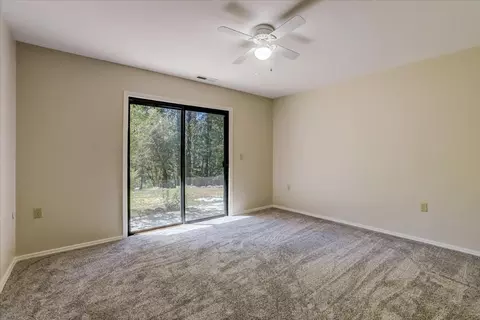 Bedroom - 12368 E Bennett Rd, Grass Valley, CA 95945 photo 5 of 11