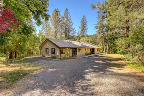Exterior - 12368 E Bennett Rd, Grass Valley, CA 95945 photo 40 of 46